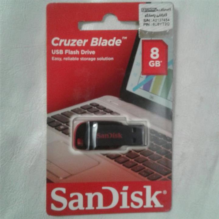 فلش 8 گیگا سن دیسک Cruzer Blade CZ50